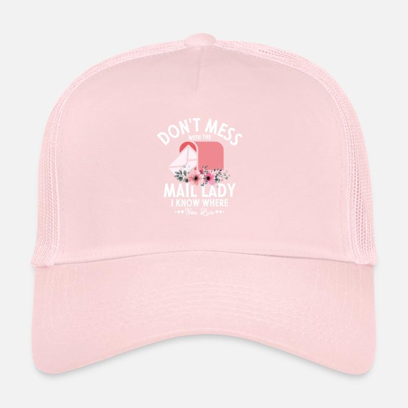 Ne plaisantez pas avec le courrier Postal Lady Postal Casquette trucker 