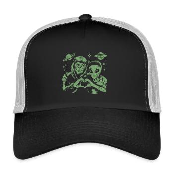Alien & Bigfoot – Cosmic Friendship - Trucker Cap - Schwarz/Steingrau - Vorne