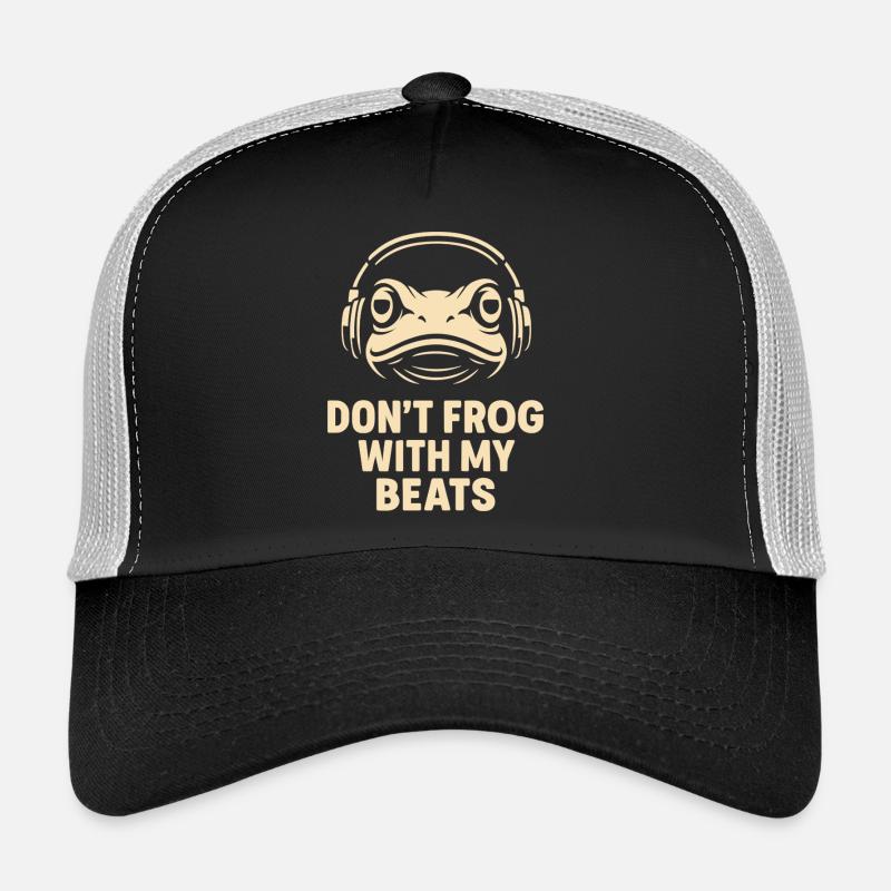 Frog with headphones Trucker Cap