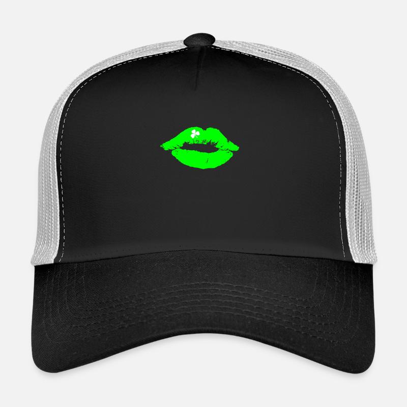 baiser de rouge à lèvres vert avec trèfle St. Patrick Casquette trucker 