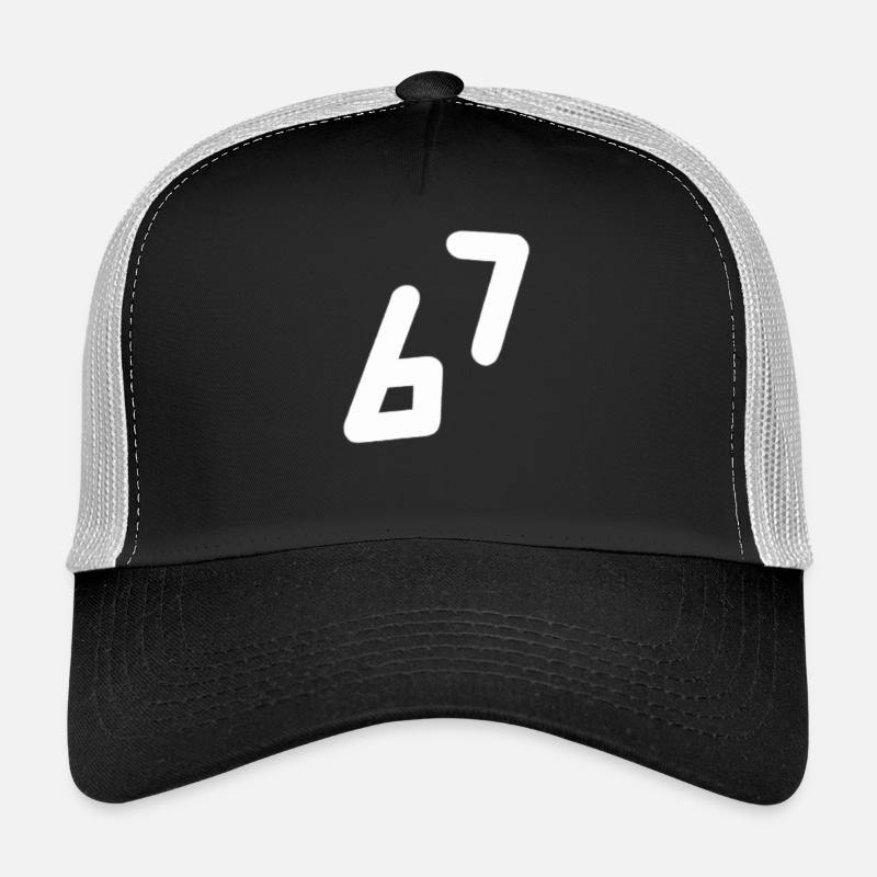 67 Logo Typografie Weiß  - Trucker Cap - Schwarz/Steingrau