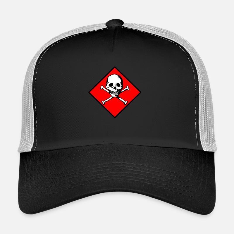 Skull and bones Trucker Cap