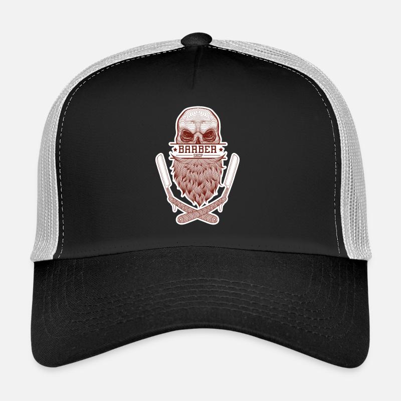 Ein Totenkopf mit Bart, umrahmt von Rasierklingen. Trucker Cap