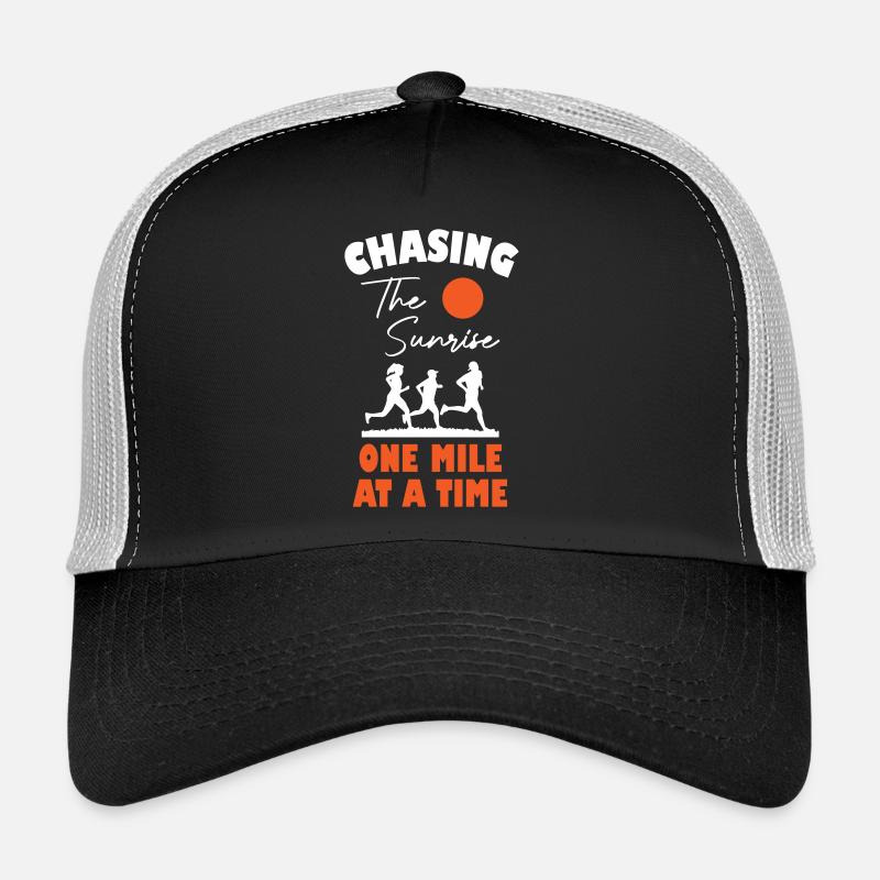 Courir à la poursuite du lever du soleil Casquette trucker 