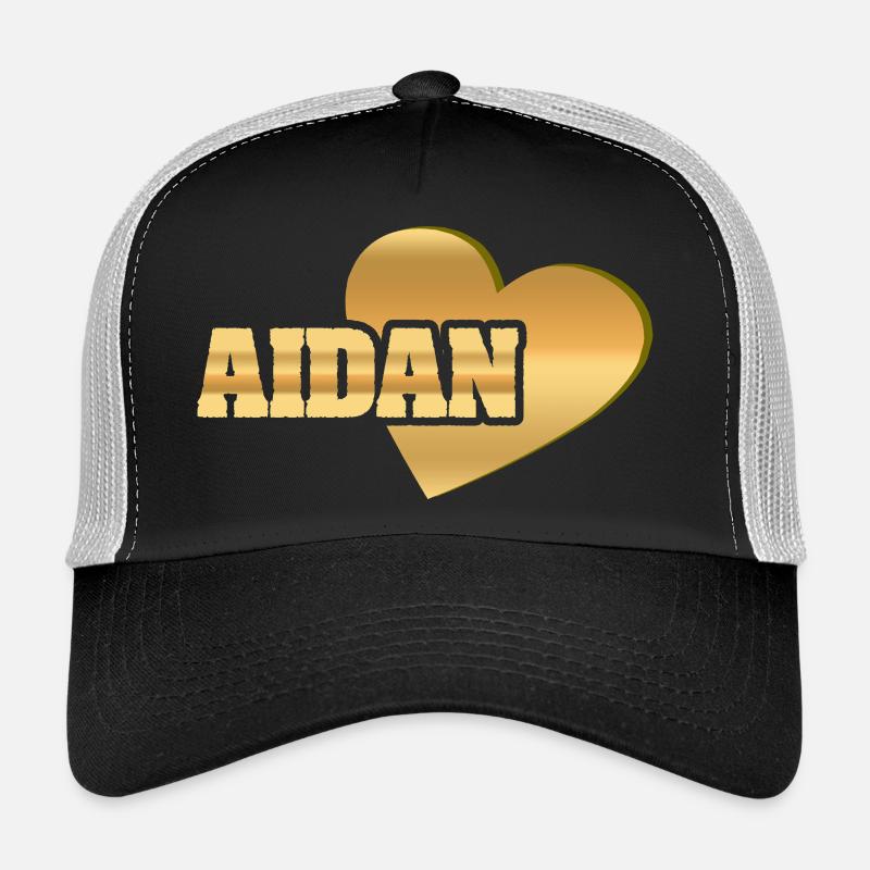 Aidan als Love Trucker Cap