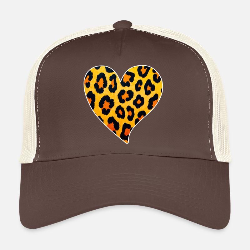 Leopard Heart Pattern: Wild Temperament Trucker Cap
