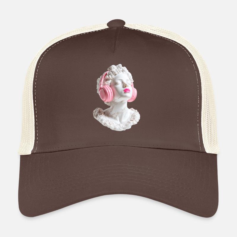 Marmor Diva: Beats in Pink Trucker Cap