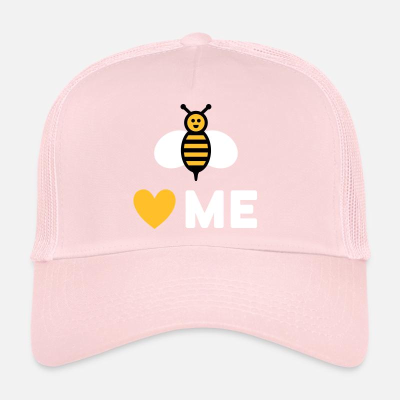 Bees love me (Bee, Heart) Trucker Cap