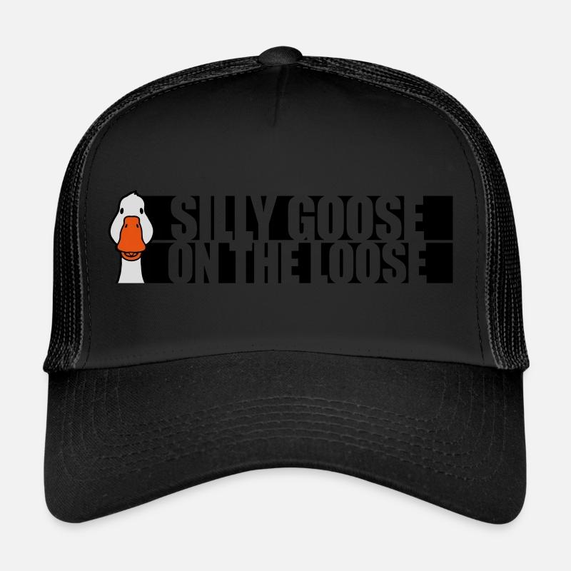 goose on the loose Trucker Cap