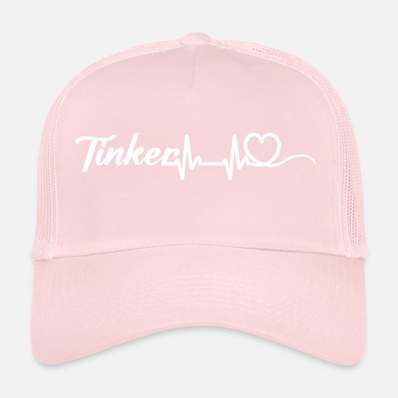 Coeur de battement de cœur avec lettrage Tinker blanc Casquette trucker