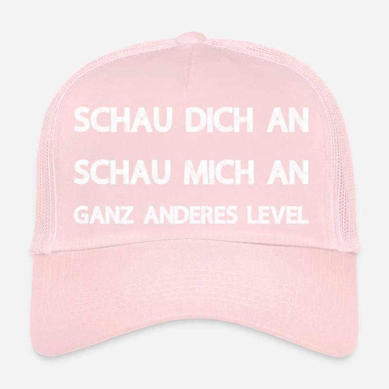 Ganz anderes Level - Zelebriere Dein Selbstbewusst Trucker Cap