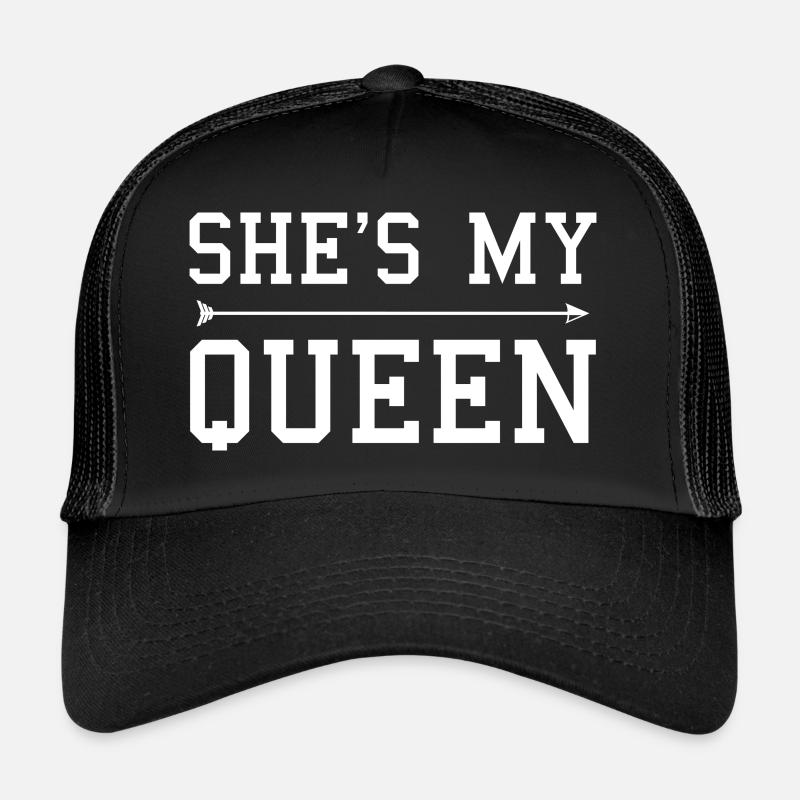 She's My Queen cooler Schriftzug Partner Geschenk - Trucker Cap - Schwarz/Schwarz