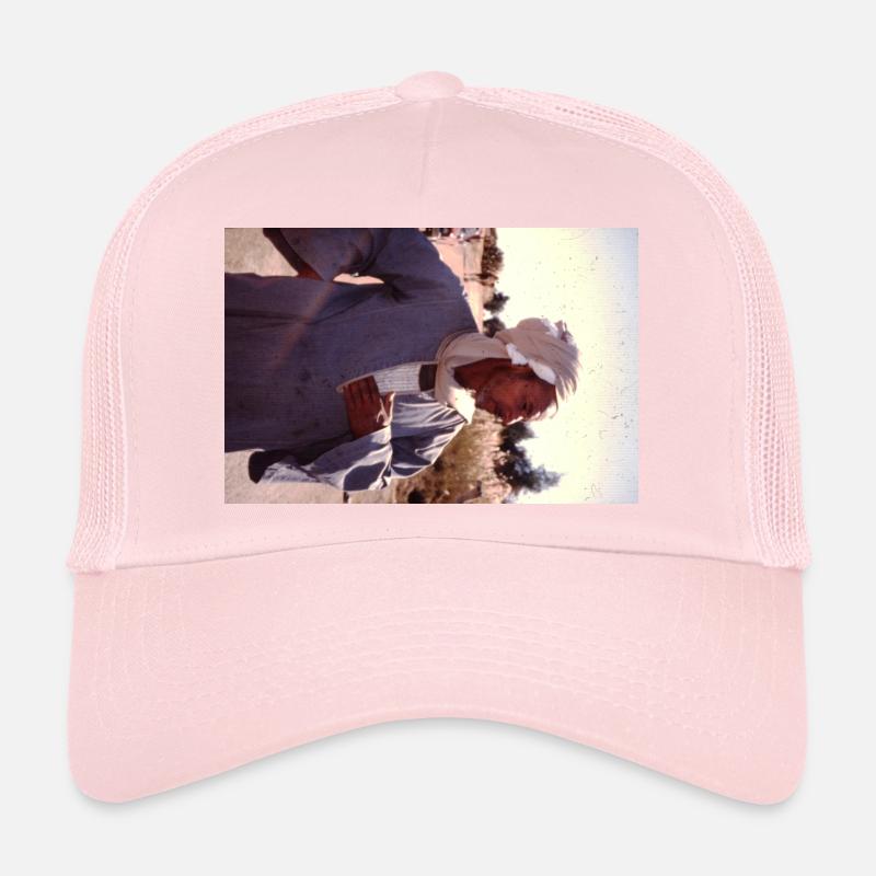 Retro Egypt Man Trucker Cap