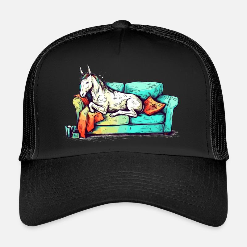 Faules Einhorn am Chillen auf dem Sofa Trucker Cap