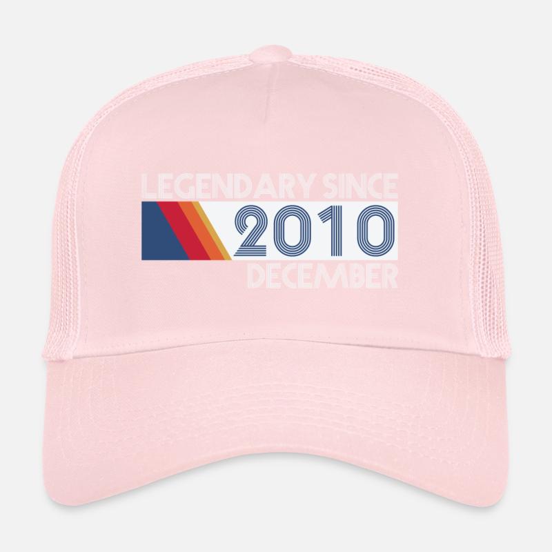 Retro SiFi Legendary since December 2010 - Geburts Trucker Cap