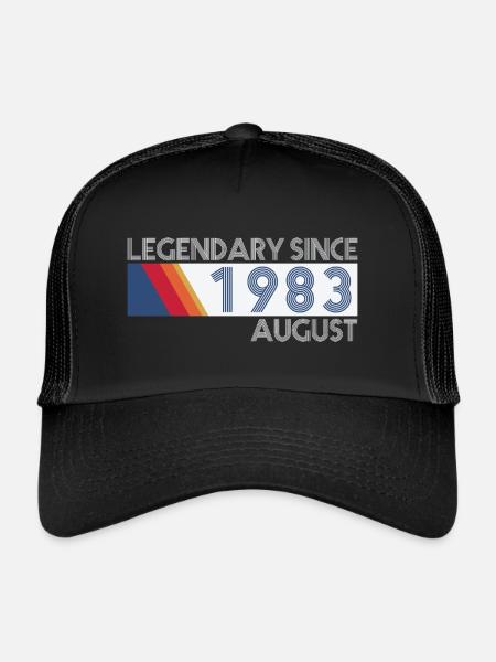 Retro SiFi Legendary depuis août 1983 - Jour de naissance - Casquette trucker  - noir/noir - Devant