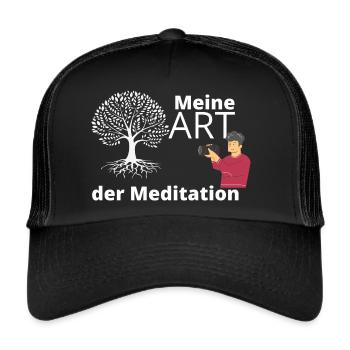 Meine Art der Meditation - Mann Baum hell - Trucker Cap - Schwarz/Schwarz - Vorne