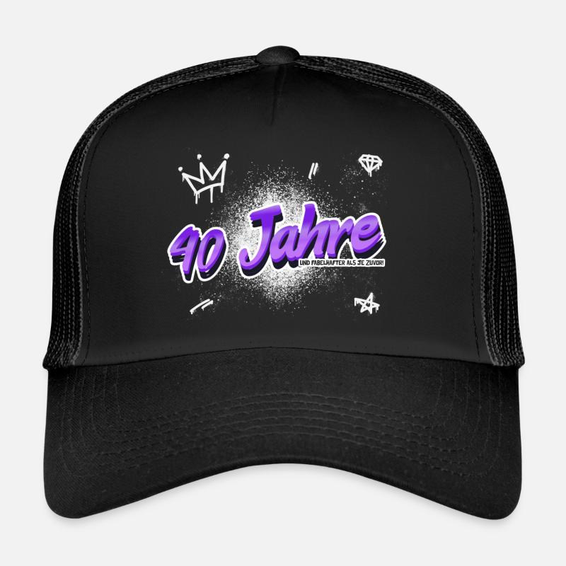 40 Jahre – Stilvoller denn je! Trucker Cap