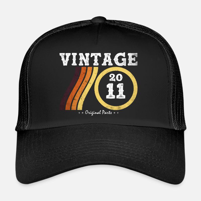 Retro Vintage 2011 - Classic Limited Edition 13 Trucker Cap