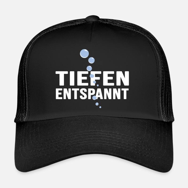 Divers dive deeply relaxed apnea diving school Trucker Cap