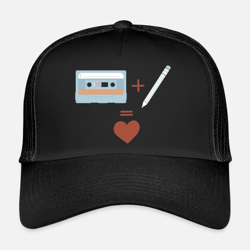 T-Shirt Kassette und Stift. Jugendnostalgie Trucker Cap