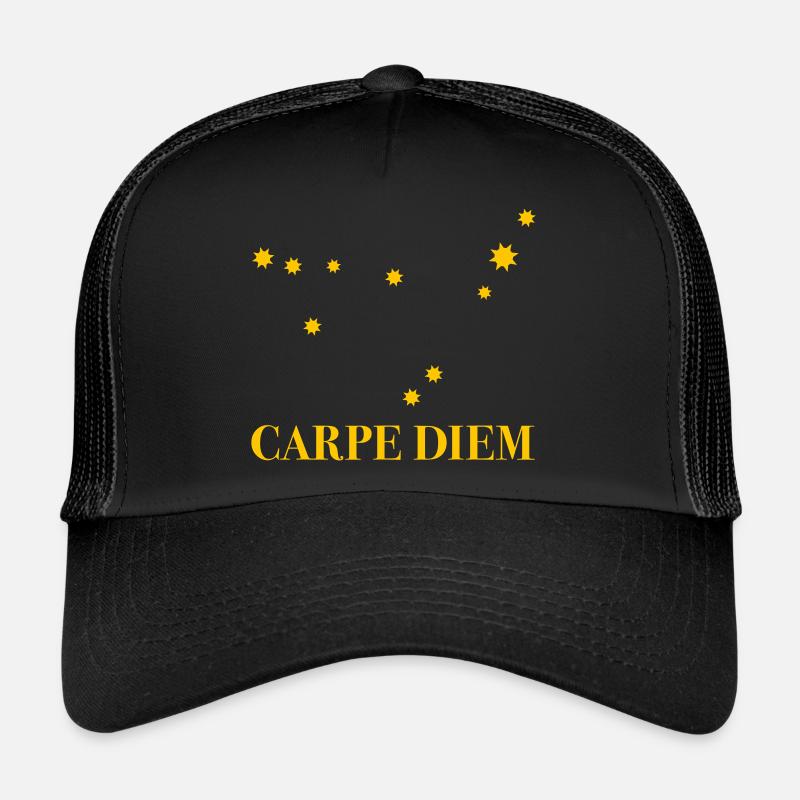 Carpe Diem nutze den Tag Sternbild Steinbock Deneb Trucker Cap