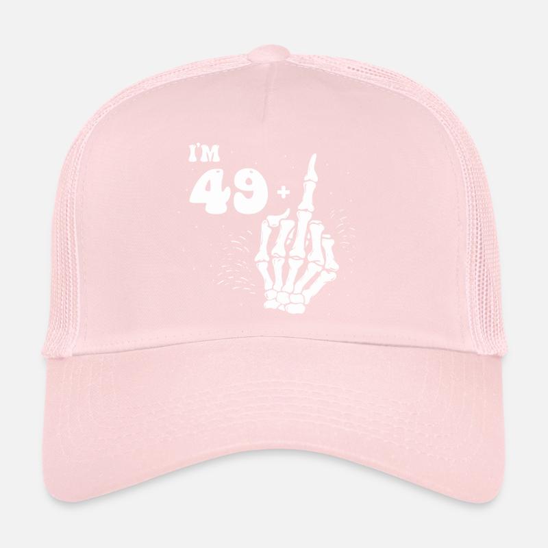Ich bin 49 plus Mittelfinger - 50. Geburtstag Trucker Cap