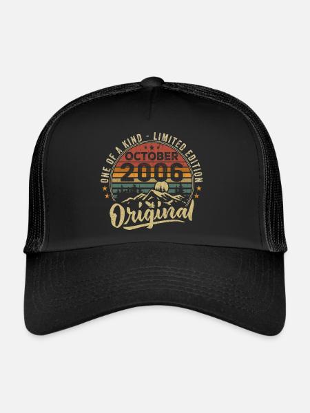 Birthday Gift | Vintage Born October 2006 - Trucker Cap - black/black - Front