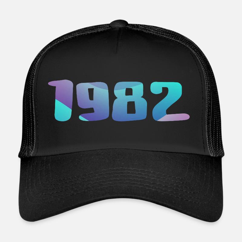 1982 Birthday Gift Vintage 1982 Retro 1982 Trucker Cap