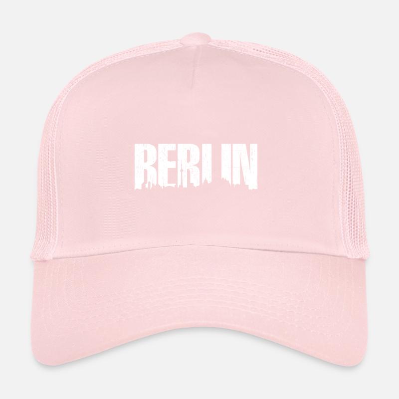 Berlin skyline patriotic Trucker Cap