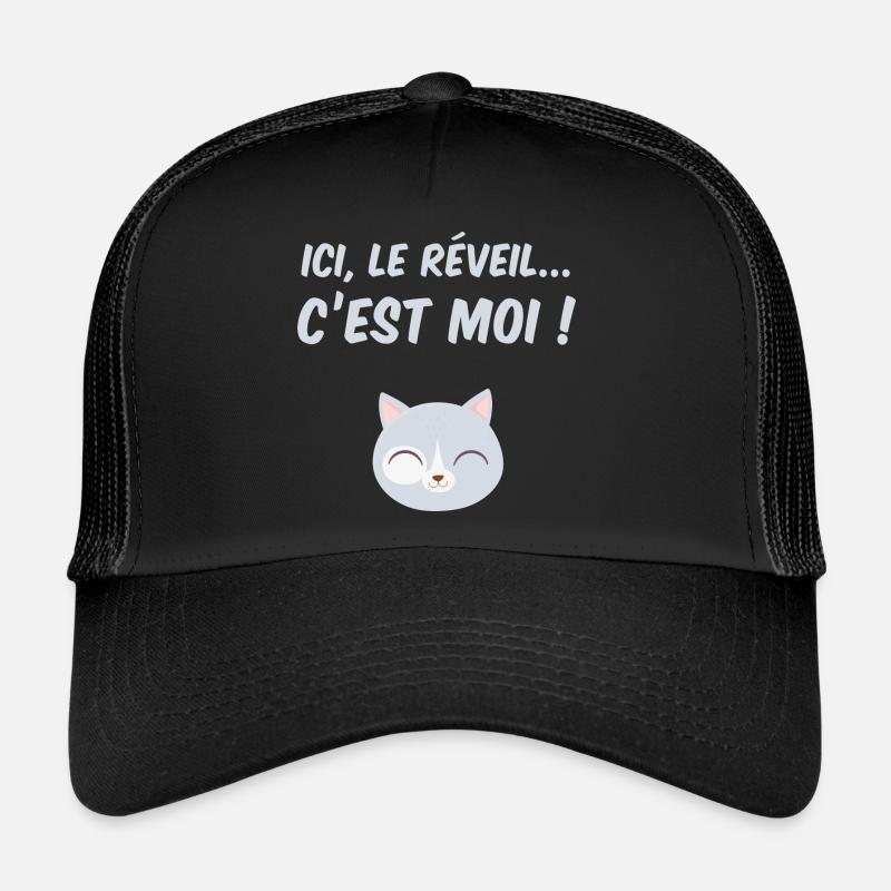 Ici, le réveil c'est moi ! le chat Casquette trucker 