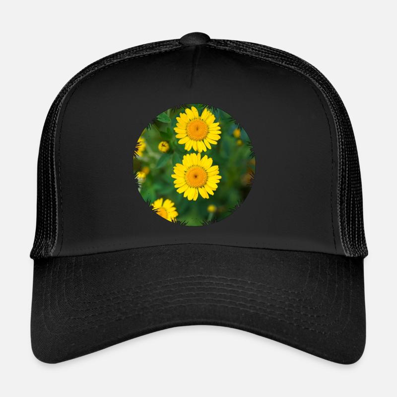 Dyer's chamomile (Anthemis tinctoria) Trucker Cap