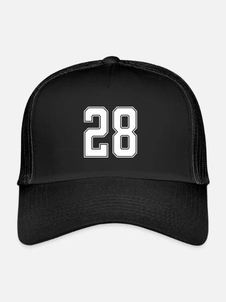 28 ans numéro maillot 28 - Casquette trucker  - noir/noir - Devant