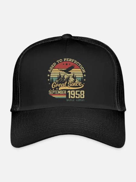 66 years old Aged to Perfection born: September 1958 - Trucker Cap - black/black - Front