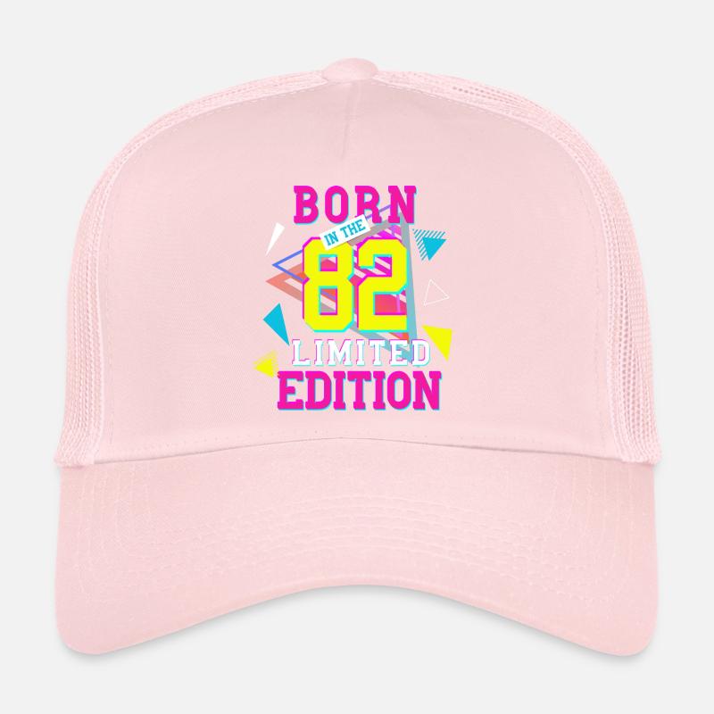 né dans le style rétro de 1982 Casquette trucker 