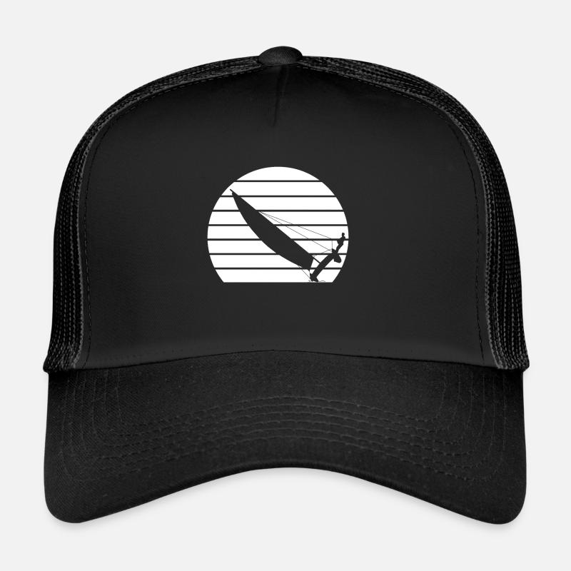Catamaran avant le coucher du soleil - Casquette trucker  - noir/noir