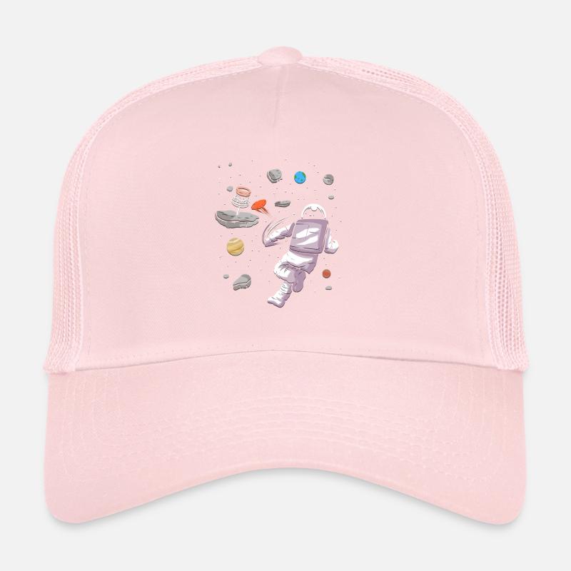 Disc golf astronaut in space disc golfer design Trucker Cap
