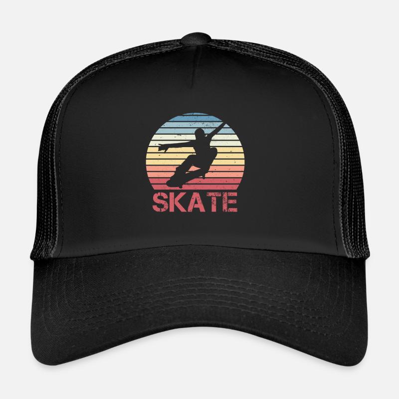 Skateboarding Retro Skater Boys Gift - Trucker Cap - black/black