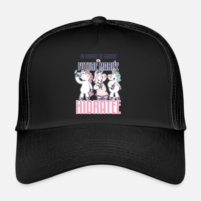 En charge de garder la future mariée hydratée, Casquette trucker 