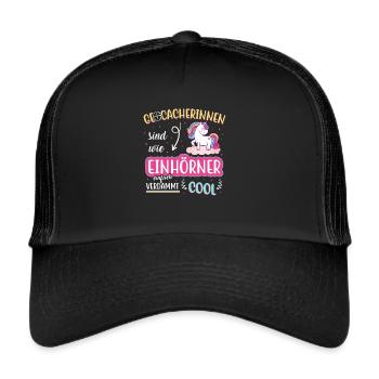 Geocacher Geocaching Hobby Einhorn Spruch Geschenk - Trucker Cap - Schwarz/Schwarz - Vorne