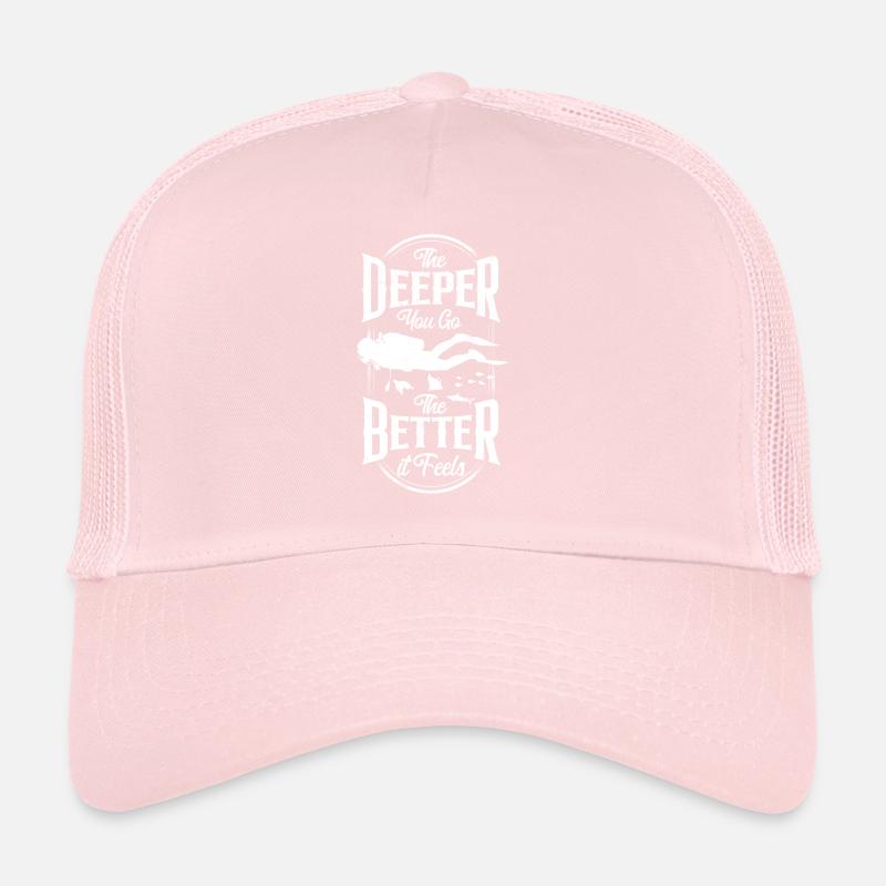 Scuba Diving Diver The Deeper You Casquette trucker 