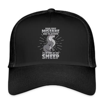 Wolf in sheep's clothing - Trucker Cap - black/black - Front