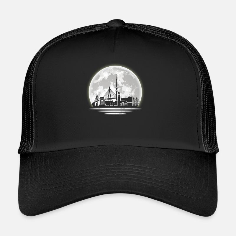 Hamburg Skyline Trucker Cap
