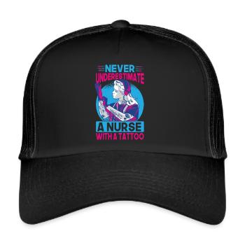 Ne sous-estimez jamais une infirmière avec un tatouage - Drôle - Casquette trucker  - noir/noir - Devant