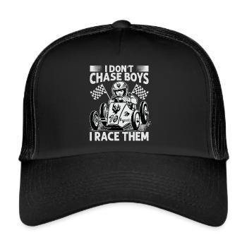 Je ne chasse pas les garçons, je les fais courir - Course - Voiture de course - Casquette trucker  - noir/noir - Devant