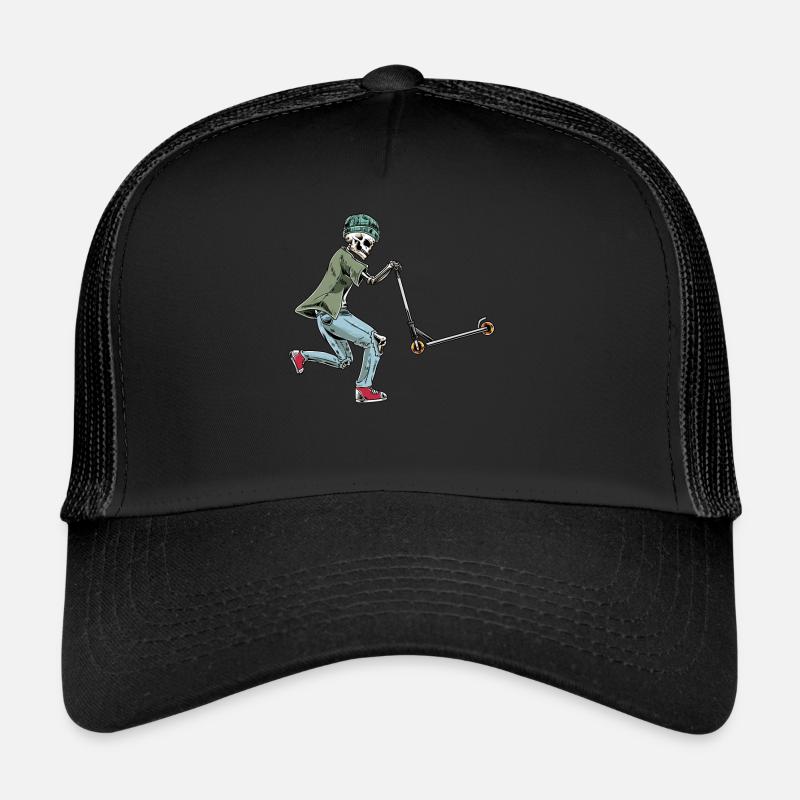 Skelett Scooter-Roller Halloween Kickroller Trucker Cap
