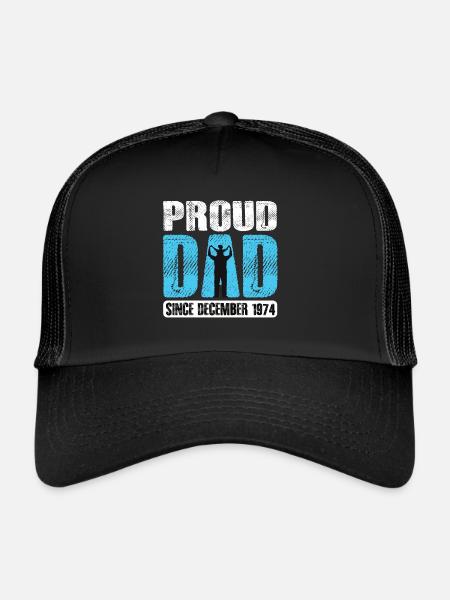 Fier papa depuis décembre 1974 - Casquette trucker  - noir/noir - Devant