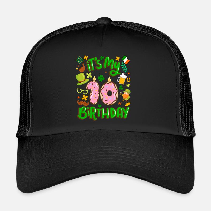 C’est mon beignet de vacances de 10 ans. Casquette trucker 