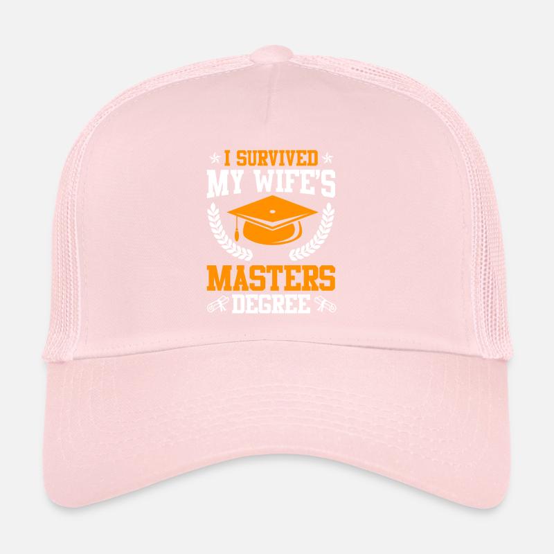 Survived Meine Frau hat einen Master Abschluss Trucker Cap