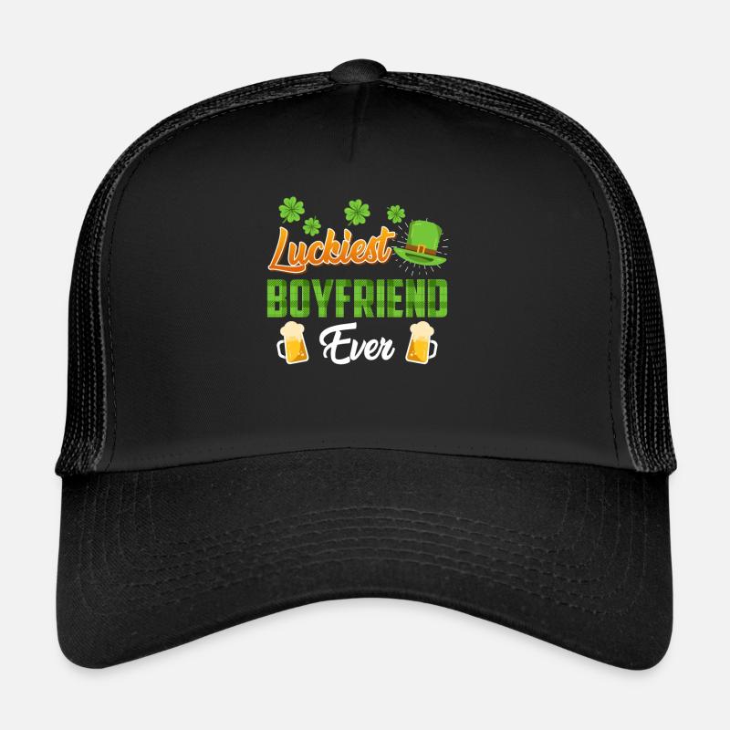 Le petit ami le plus chanceux de tous les temps La Saint-Patrick Casquette trucker 